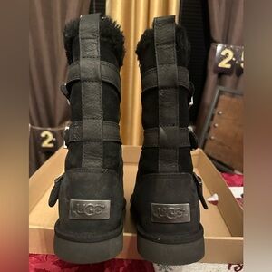 Women UGG Australia W Becket II Boot Black Leather 100%Authentic